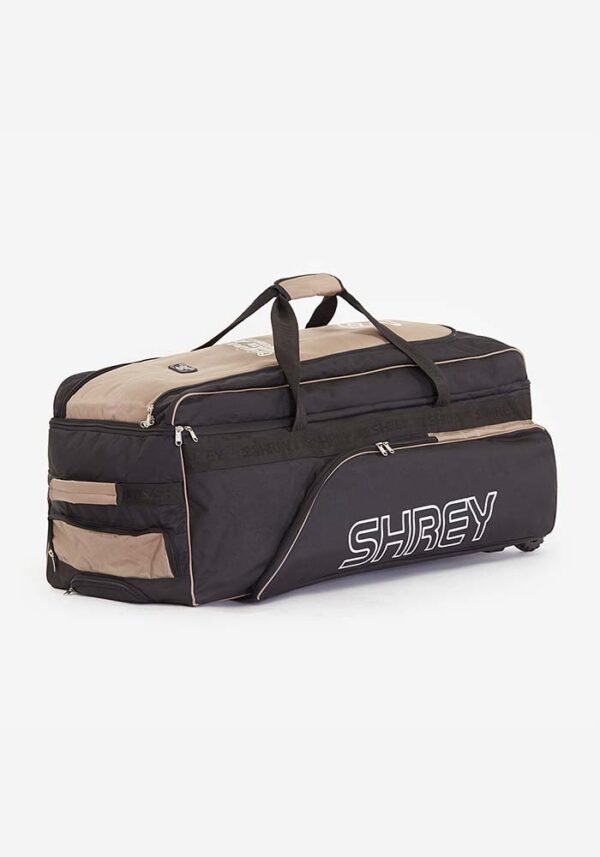 Shrey-Performance-Wheelie-Bag-1.jpg